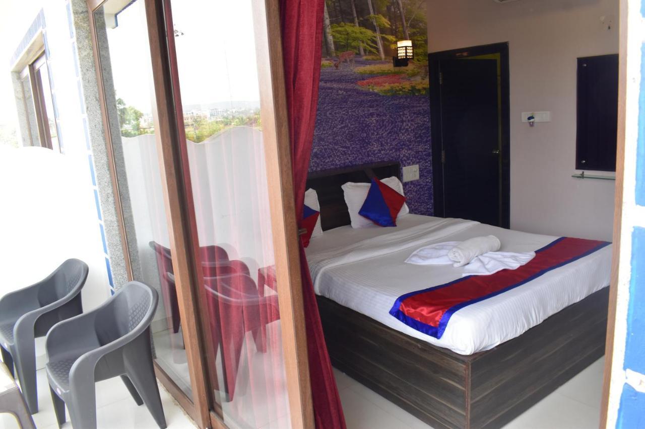 Hotel Baga Highq - Near Baga Beach Экстерьер фото