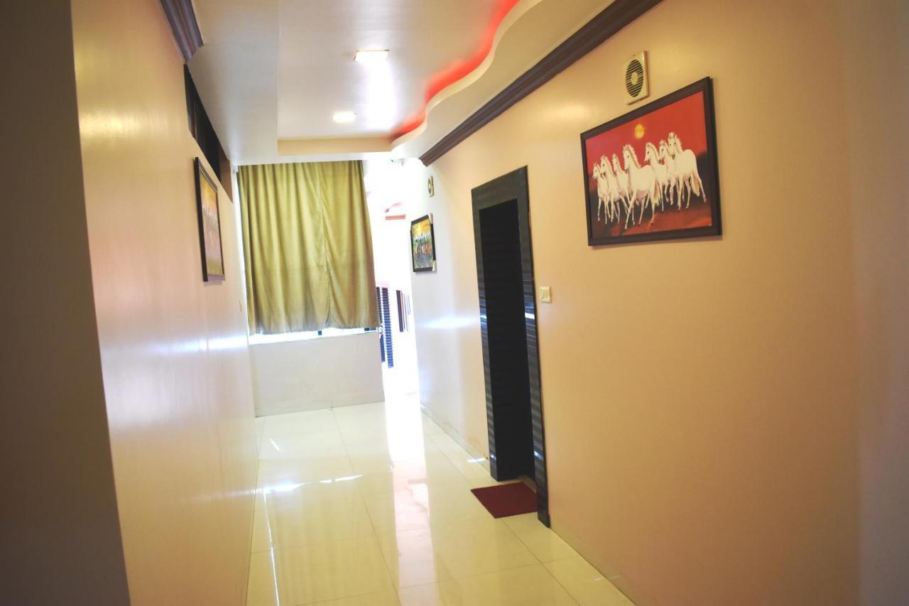 Hotel Baga Highq - Near Baga Beach Экстерьер фото