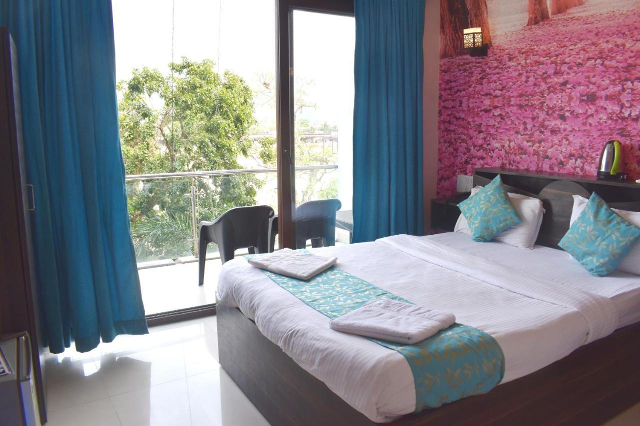 Hotel Baga Highq - Near Baga Beach Экстерьер фото