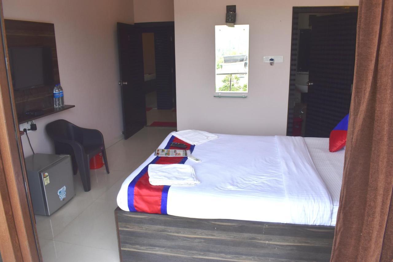 Hotel Baga Highq - Near Baga Beach Экстерьер фото
