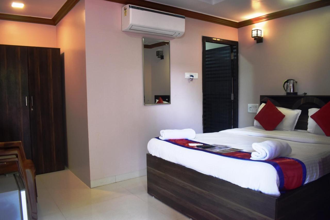 Hotel Baga Highq - Near Baga Beach Экстерьер фото